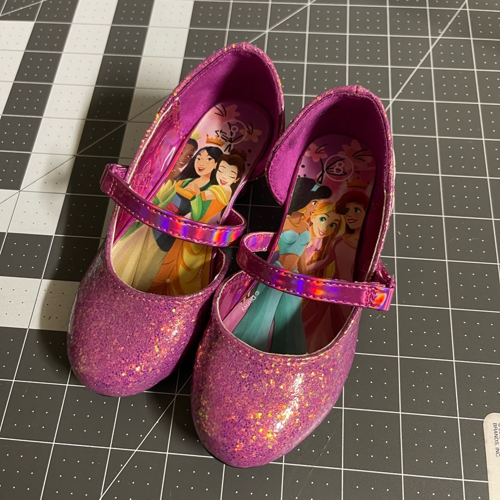 Size 8Toddler pink princess heels